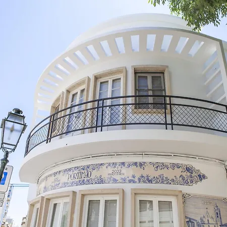 Вилла Villa In Albufeira Near Sea Beach Албуфейра