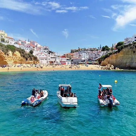 וילה Villa In Albufeira Near Sea Beach אלבופיירה